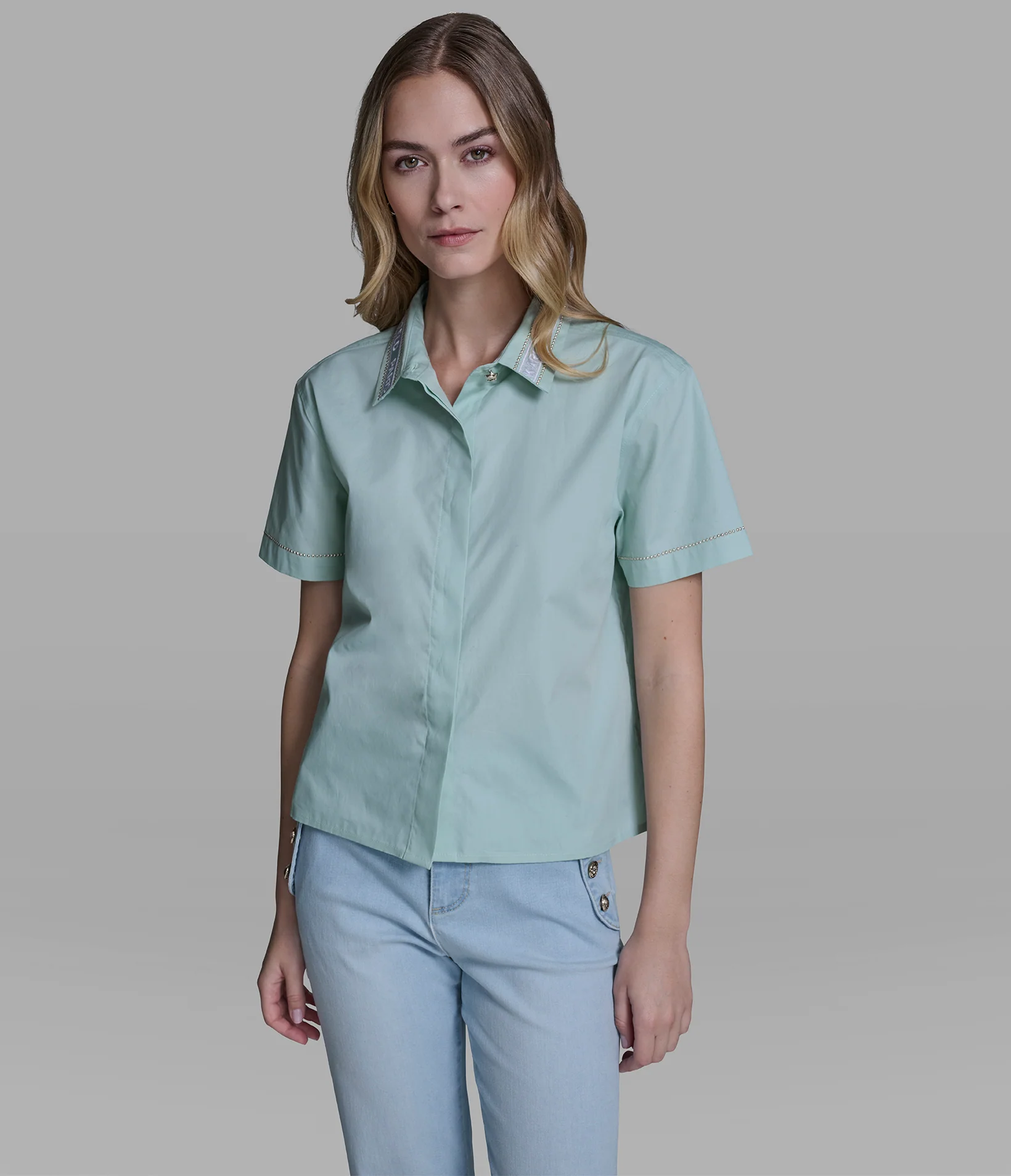 SHORT SLEEVE POPLIN SHIRT WITH EMBELLISHED TRIM - Image 4