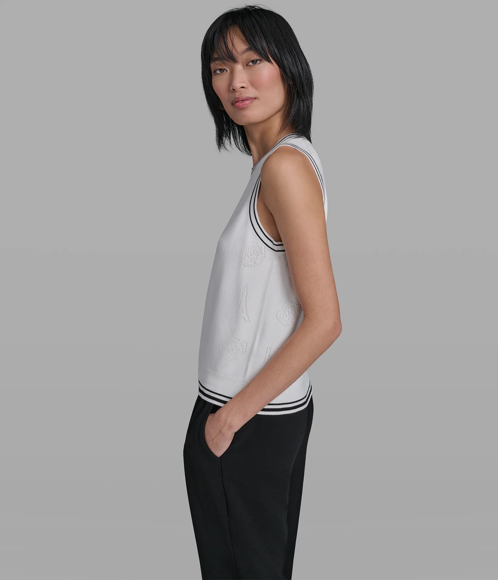 SLEEVELESS SWEATER SHELL - Image 3
