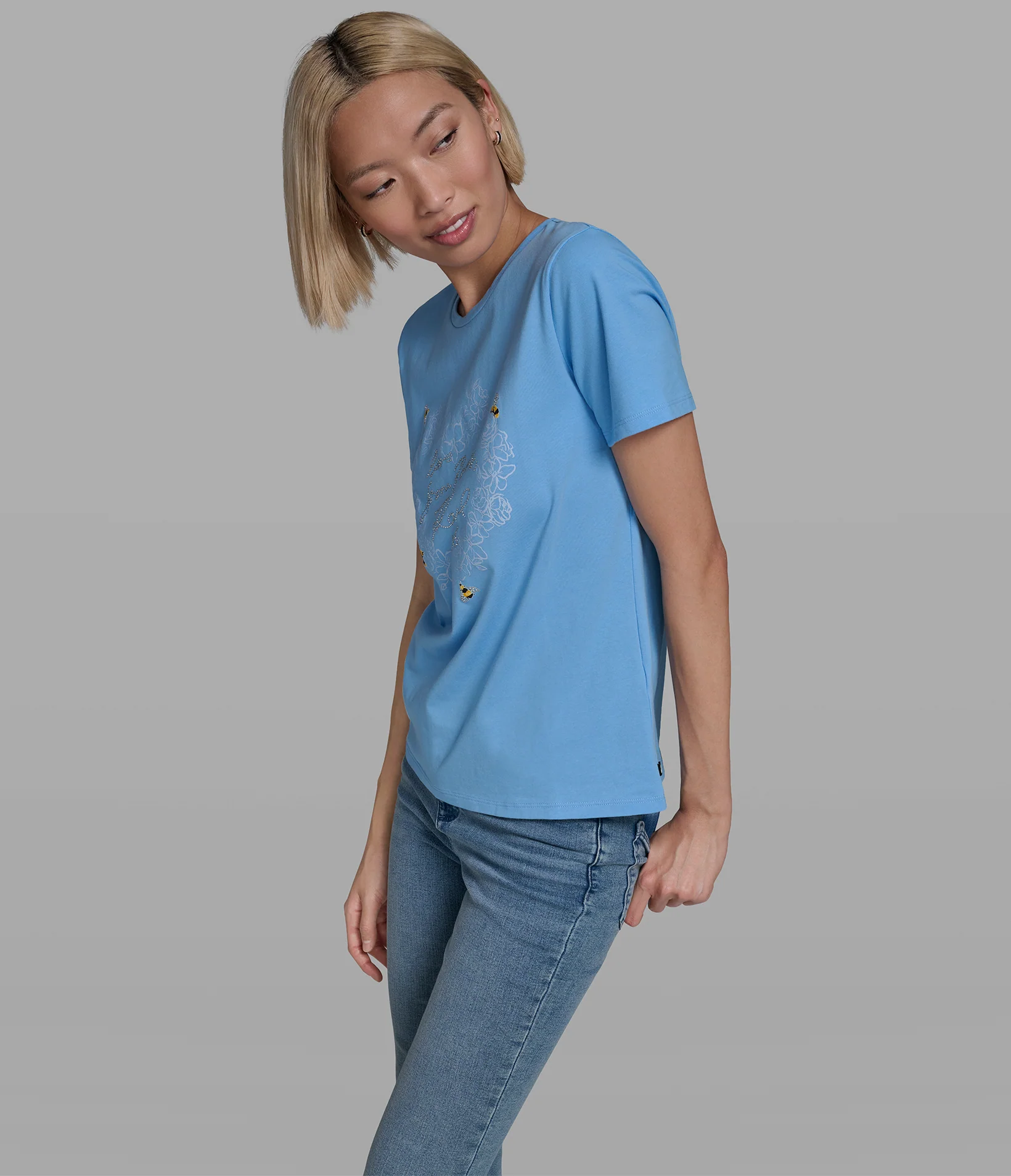 FLORAL HEART LOGO TEE - Image 3