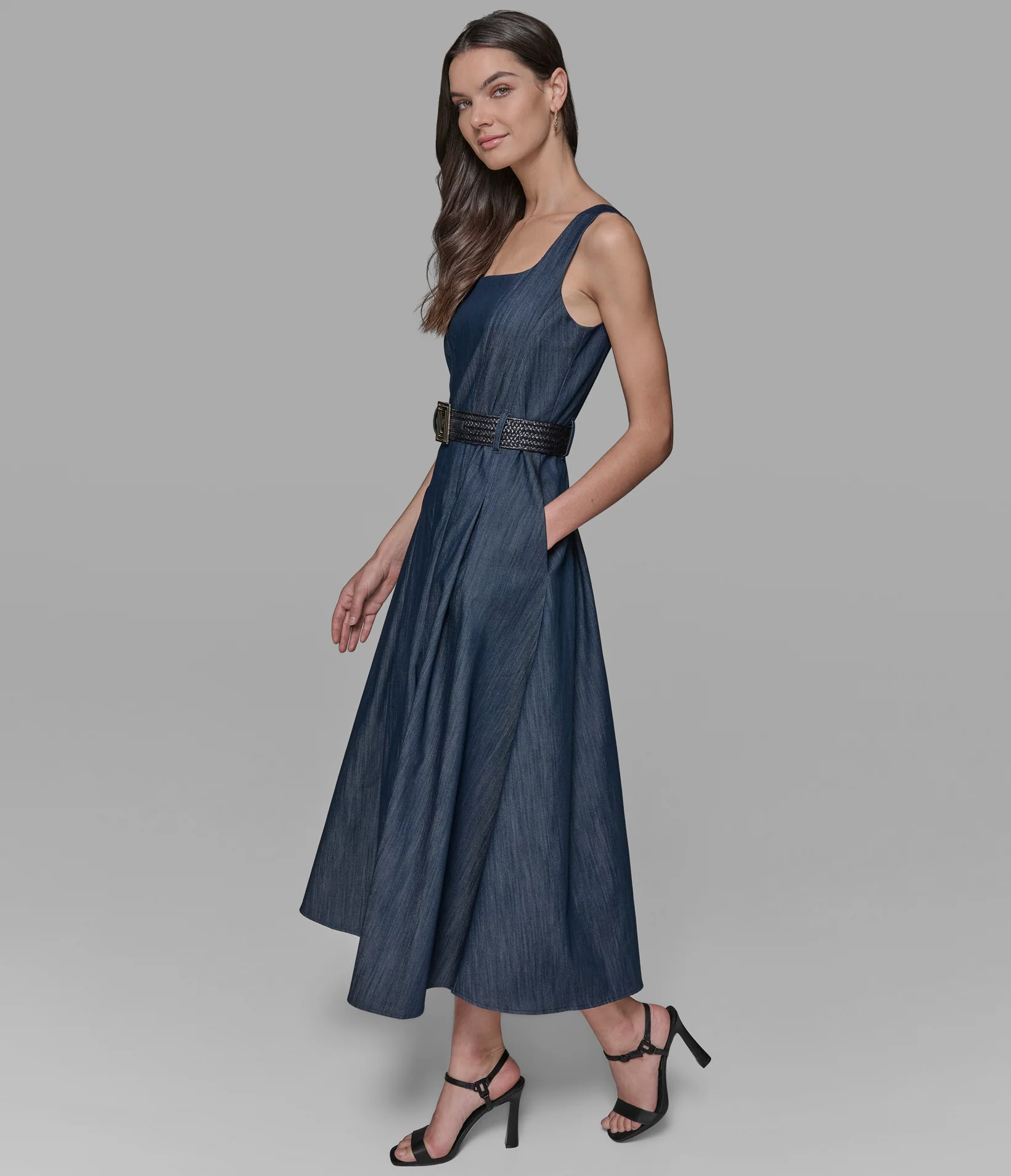 SLEEVELESS RAFFIA BELTED DENIM MIDI DRESS - Image 3