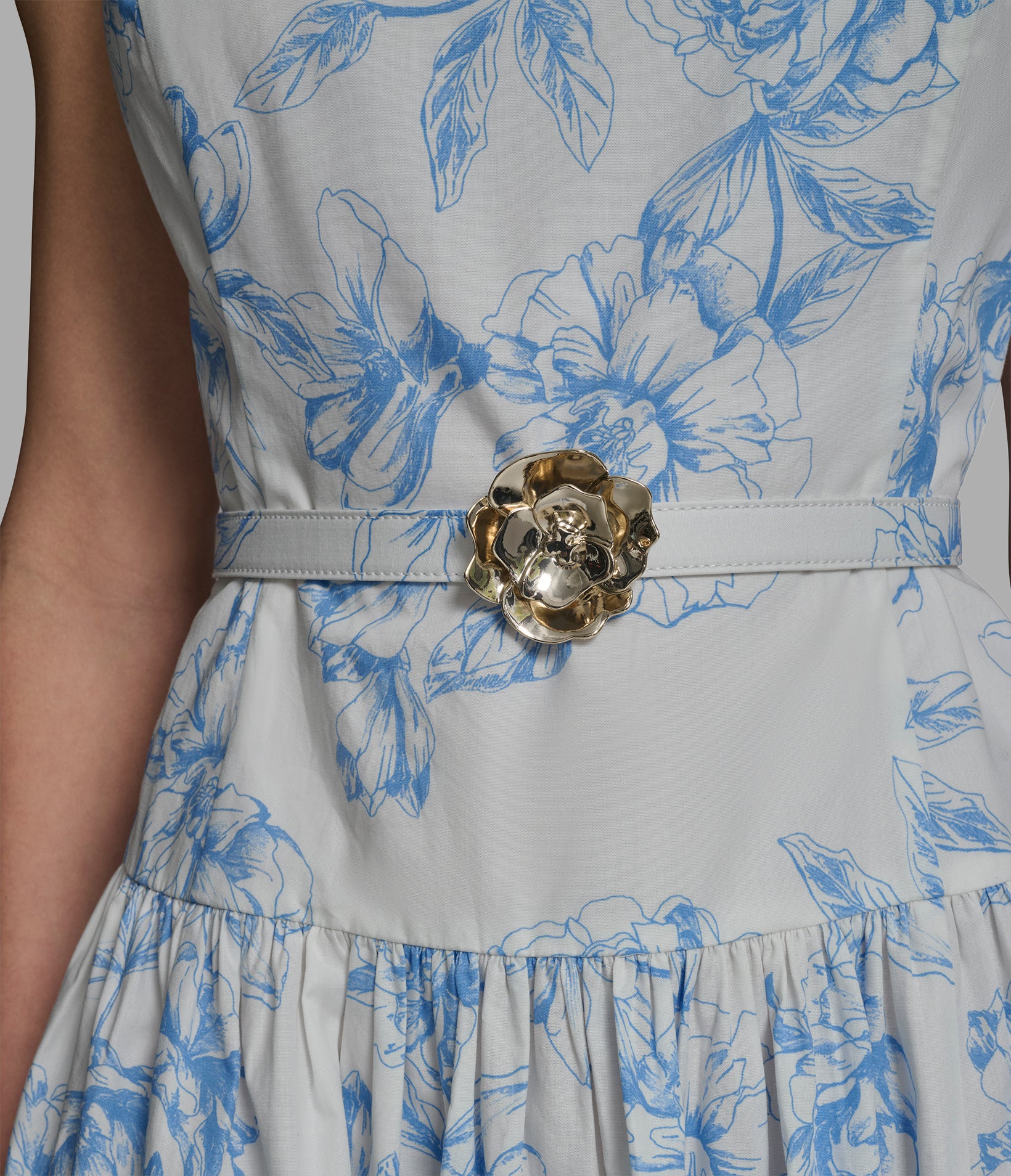 FLORAL MIDI DRESS WITH ROSE BELT - Image 5