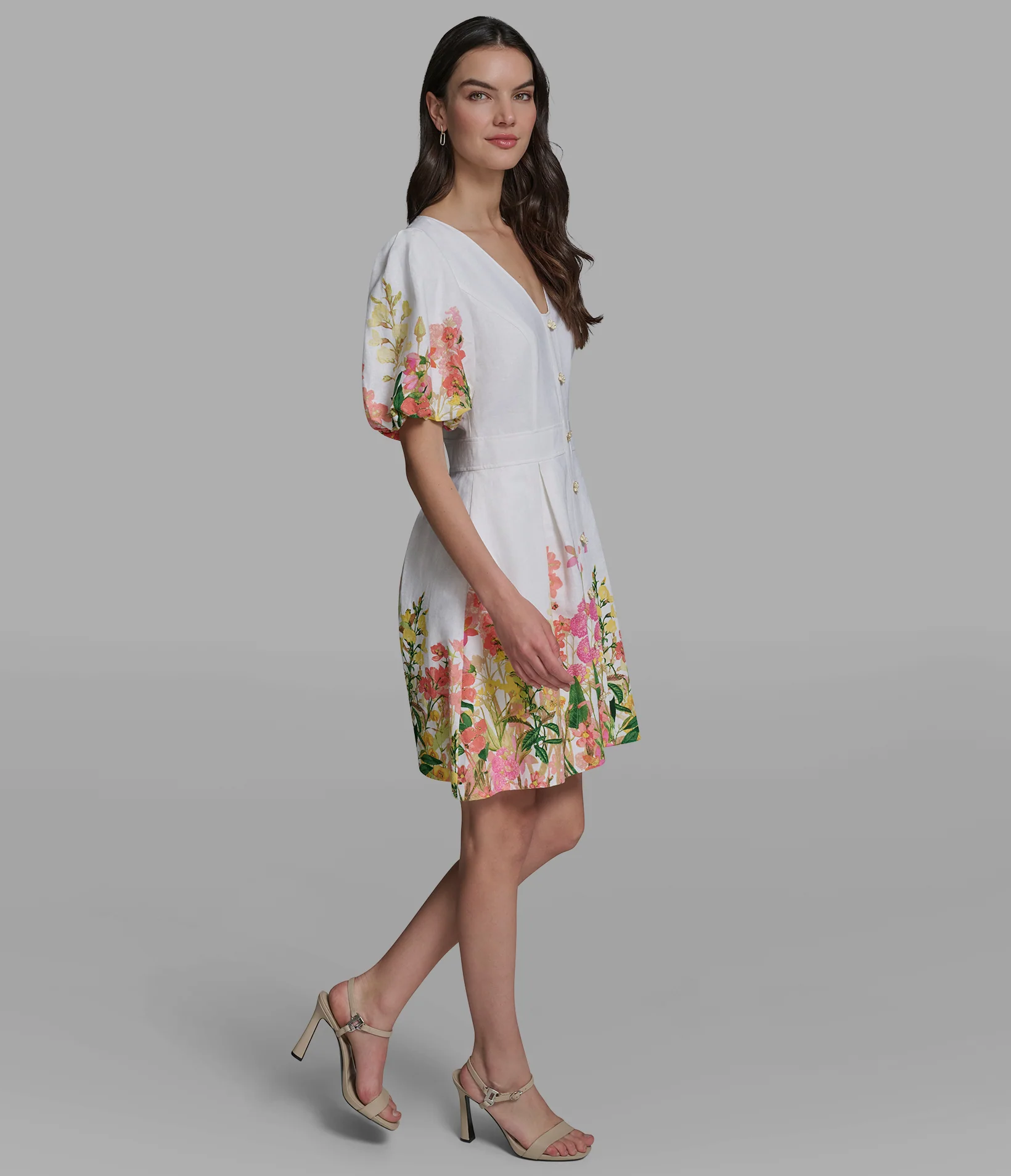 SHORT SLEEVE FLORAL FIT & FLARE DRESS - Image 3